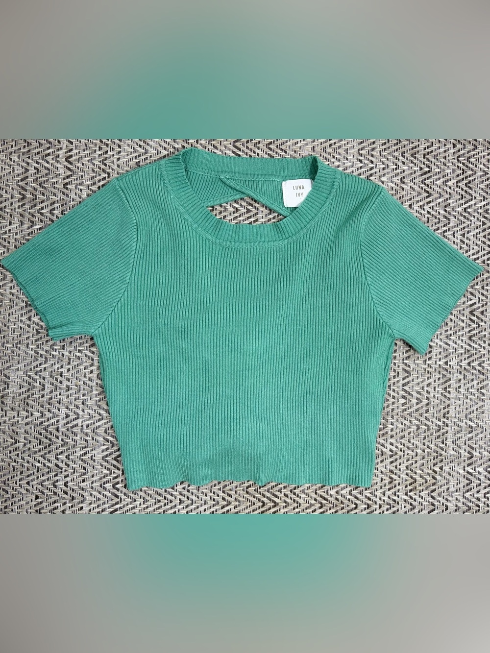 Luna Ivy Ribbed Knit Open Back Tie Back Crop Top Green Short Sleeve S/M